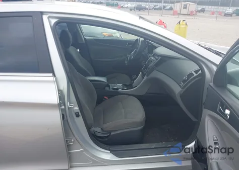 2013 Hyundai Sonata Gls z USA, uszkodzony, nr VIN 5NPEB4AC4DH683622